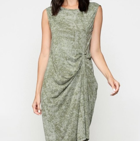 FINAL SALE🆕🌿DRAPED KNIT DRESS🌿 - Picture 2 of 5